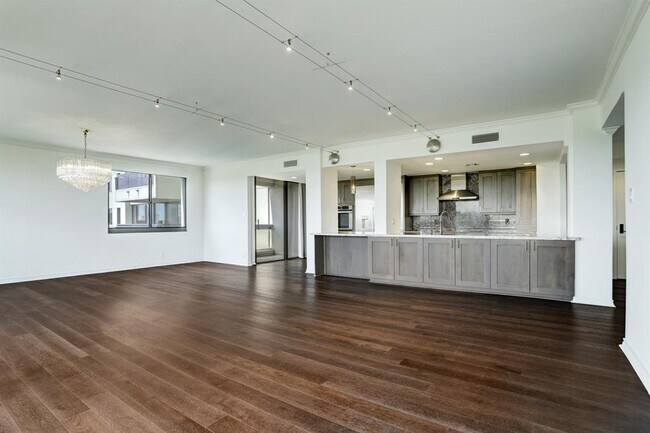 Foto del edificio - 49 Briar Hollow Ln