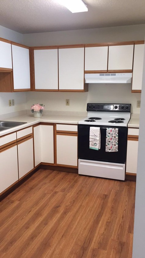 Foto principal - 3131 27th Ave S