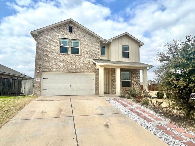 Building Photo - Spacious & Elegant 3-Bedroom 2.5-Bath Home!