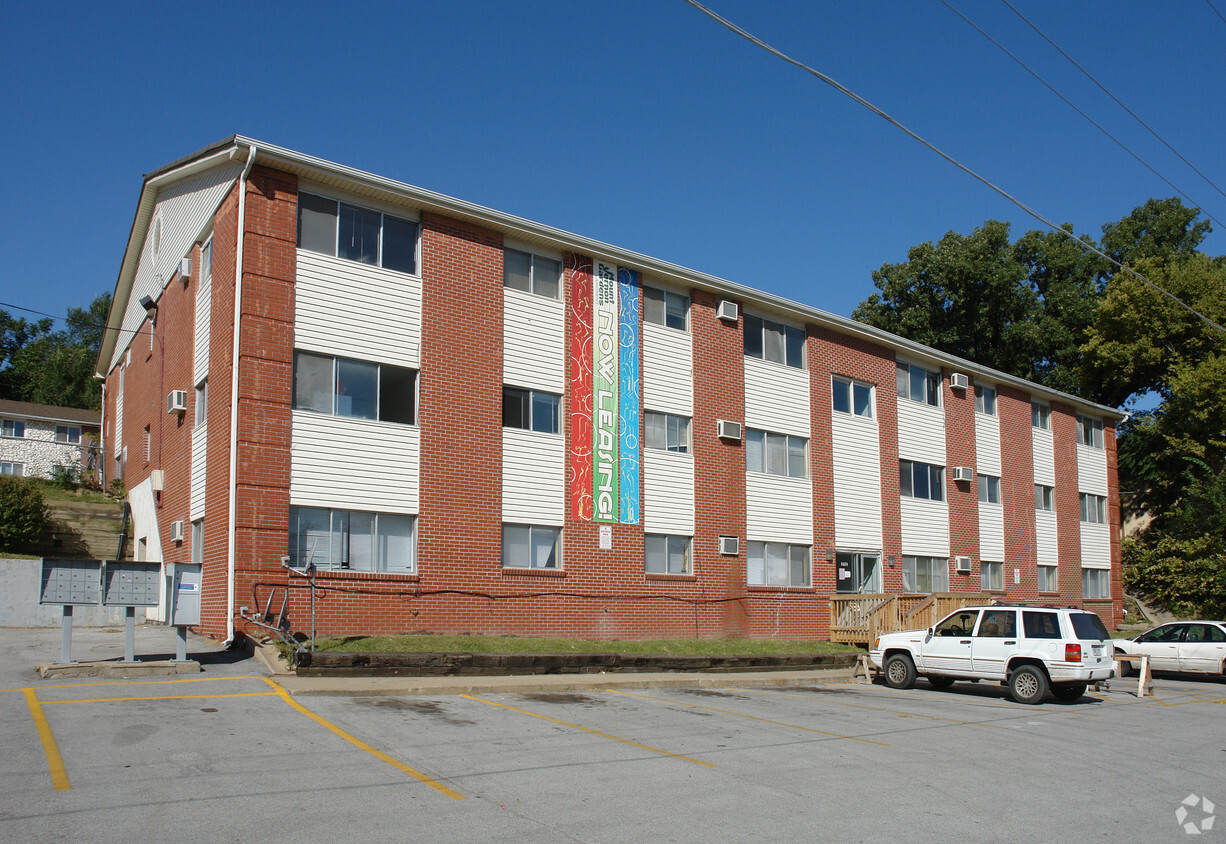 Primary Photo - Mount Vernon Gardens Apartments