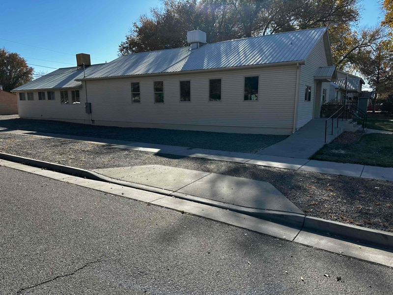 1208 Grand Ave Unit B, Delta, CO 81416 Room for Rent in Delta, CO