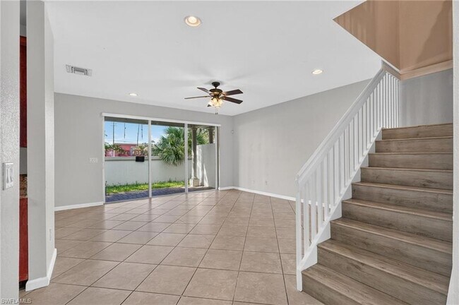 Foto del edificio - 7032 Ambrosia Ln