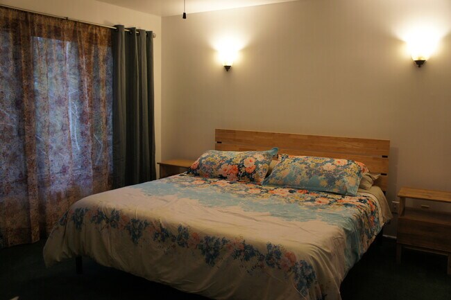 Foto del edificio - 2201 Hungary Spring Rd