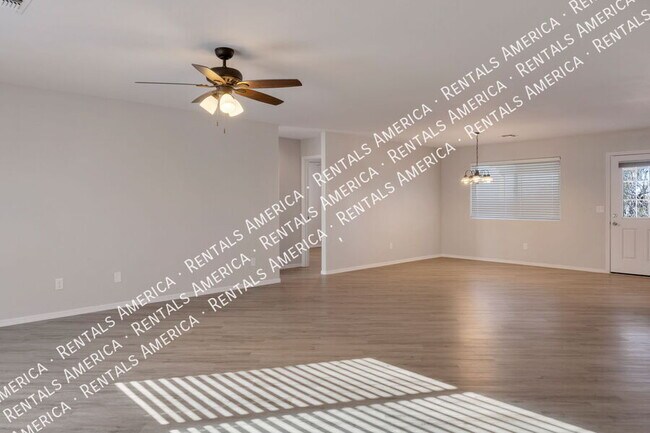 Foto del edificio - 24604 E Bartlett Rd