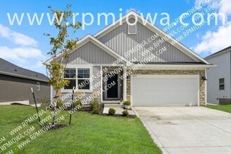 Building Photo - 217 NW Georgetown Dr
