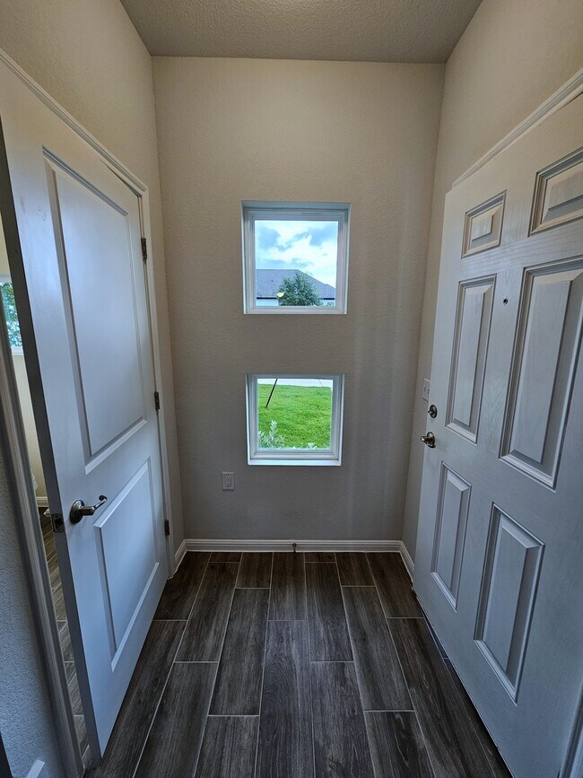 Foto del edificio - 9612 Whisper Willow Blvd