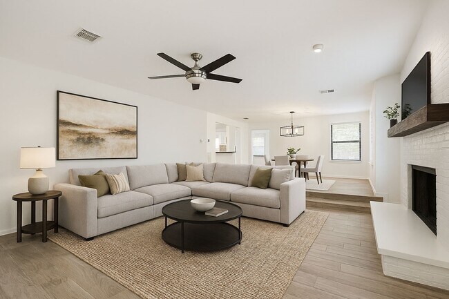 Building Photo - 3 N Mossrock Rd