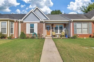 Building Photo - 1512 Forestview Dr SW