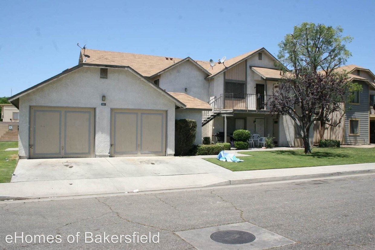 Primary Photo - 2801 Villalovos Ct