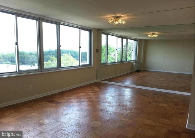 Foto del edificio - 11801 Rockville Pike