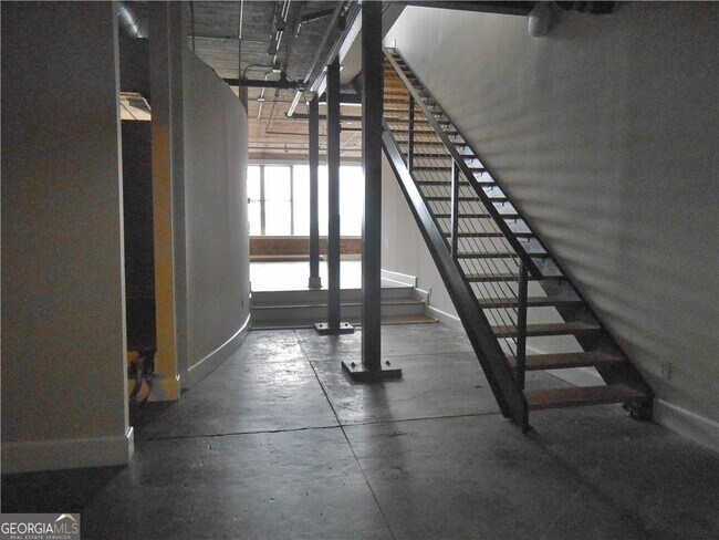 Foto del edificio - 505 Whitehall St SW