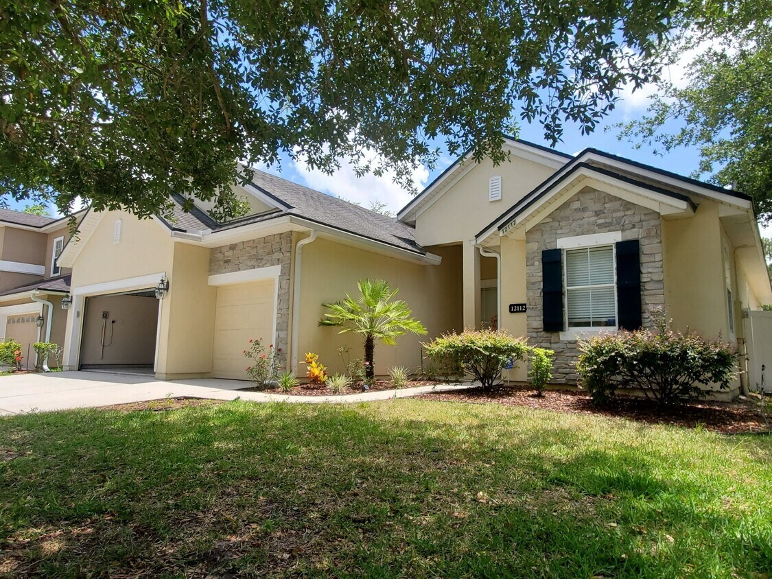 12112 Emerald Green Ct, Jacksonville, FL 32246 House for Rent in
