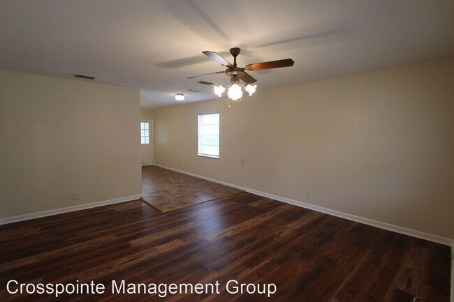 Foto del edificio - 3 br, 1.5 bath House - 1918 Golden