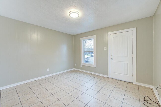 Building Photo - 3518 Orange St