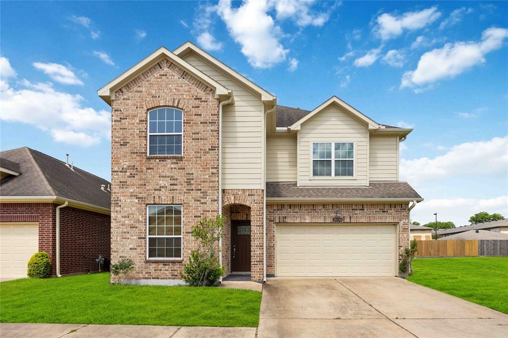 Foto principal - 3450 Talia Wood Ct