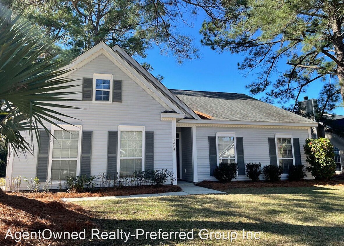 Foto principal - 3 br, 2 bath House - 1404 Water Oak Cut