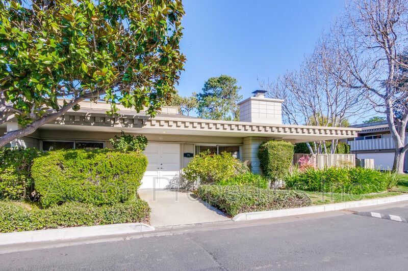 Primary Photo - 71 Los Altos Square