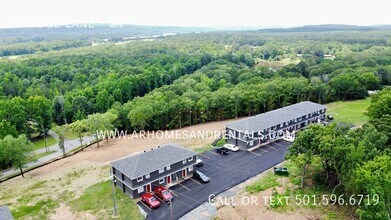 Building Photo - 9 Ridge Ln