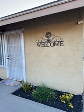 Building Photo - 350 Brown St