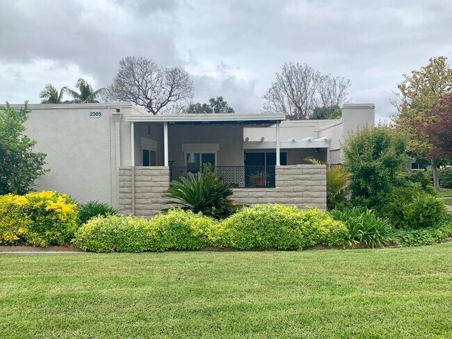 Foto del edificio - Beautiful Laguna Woods Property for Rent 55+