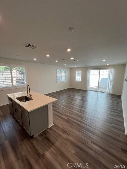 Foto del edificio - 5314 Mariner Ln