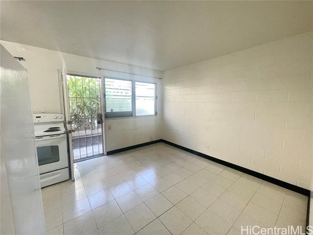 Foto del edificio - 1046 Wong Ho Ln