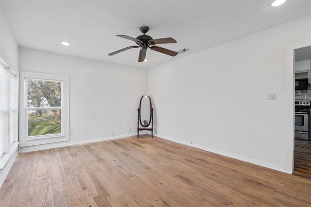 Foto del edificio - 6870 Briar Rd