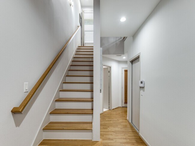 Foto del edificio - 5219 Kiam St