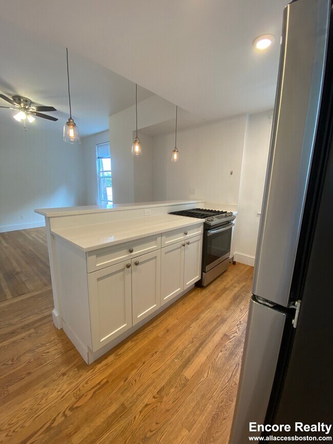 Foto del edificio - 38 Newton St