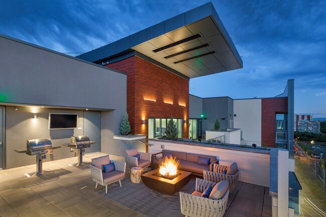 Roof top lounge - Coda