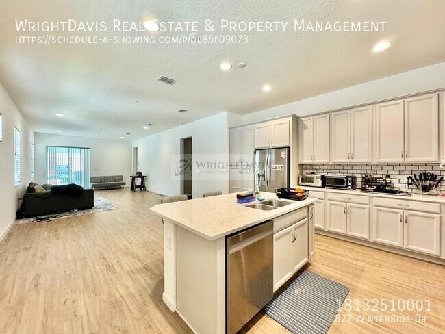 Foto del edificio - 827 Winterside Dr