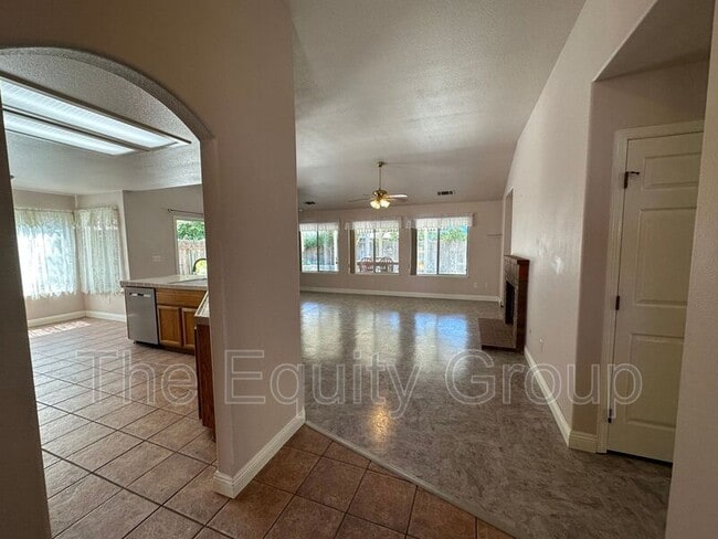 Foto del edificio - 2935 S Aspen St