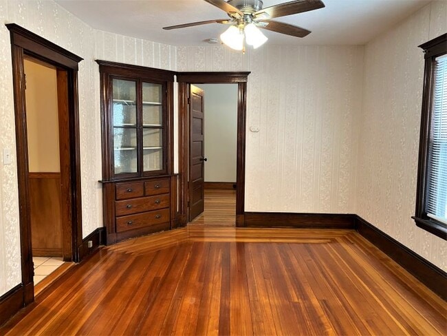 Dining Room - 17 Oakledge St