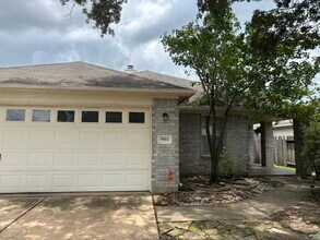 Building Photo - 5911 Bradworthy Dr