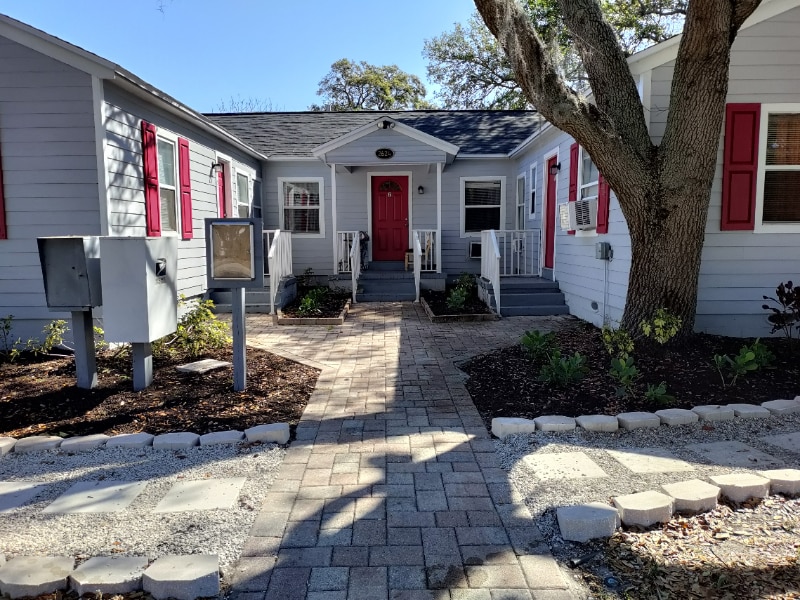 2624 4th St S Unit 6, Saint Petersburg, FL 33705 Room for Rent in