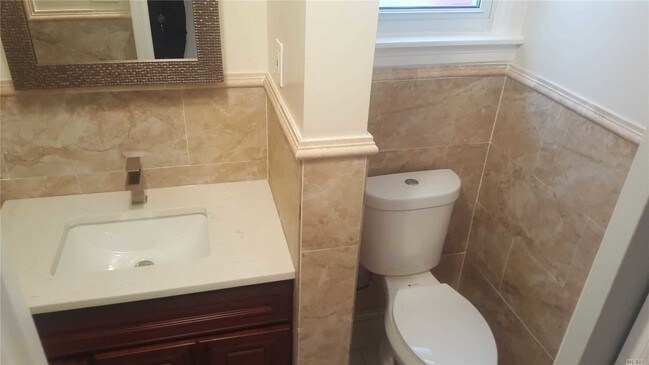 Foto del edificio - 194-27-194115 115th Ave