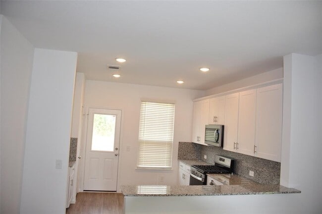 Building Photo - 10614 Cashew Run Ln