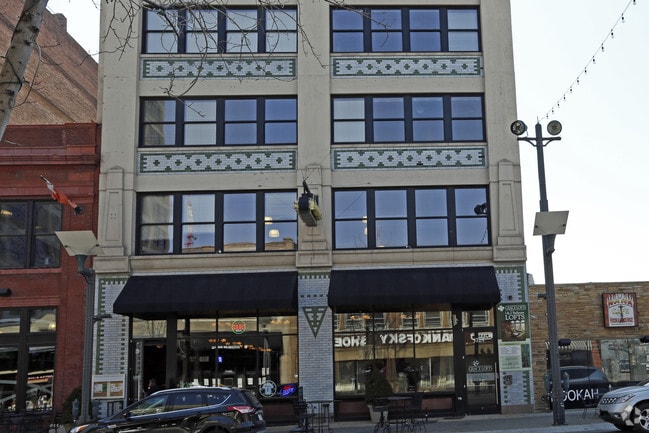 Building Photo - Grace Lofts