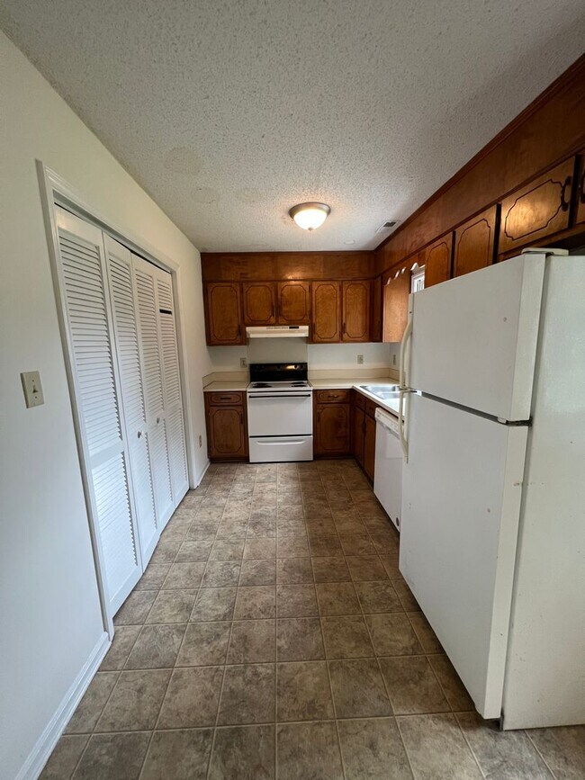 Foto del edificio - Two Bedroom Duplex (WINGATE)