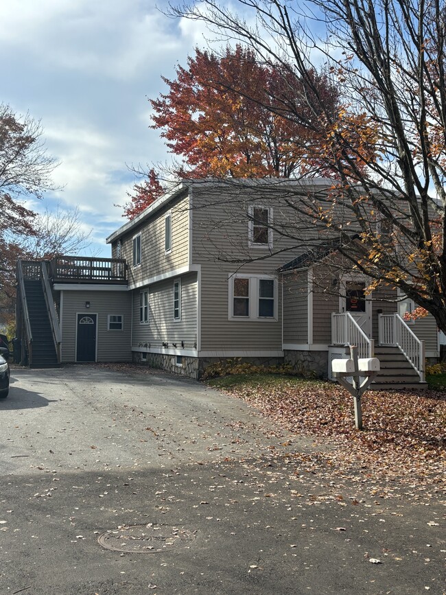 Parking - 373 Mitchell St
