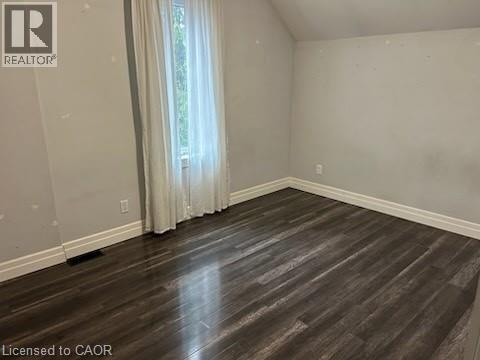 Building Photo - 52 Chapel St