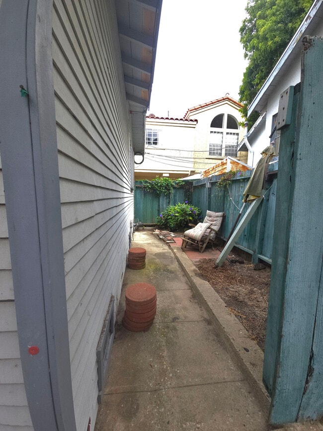 Back For Planting - 605 N Juanita Ave