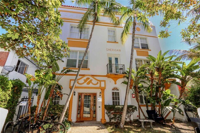 Foto del edificio - 737 Jefferson Ave