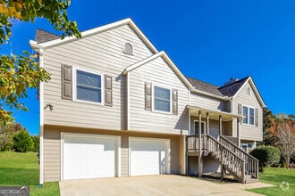 Building Photo - 32 Emerald Pines Ln