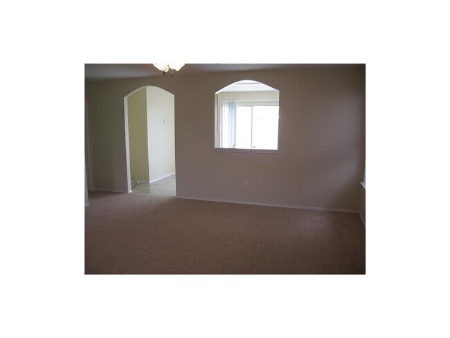 Foto del edificio - 3913 Haleys Way