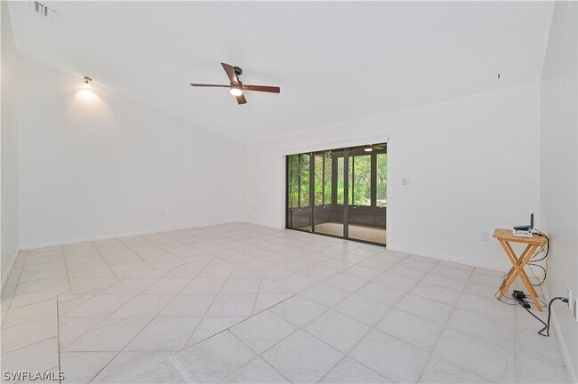 Foto del edificio - 13232 Tall Pine Cir