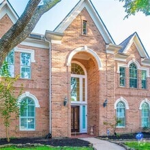 Building Photo - 5803 Song Ridge Ct