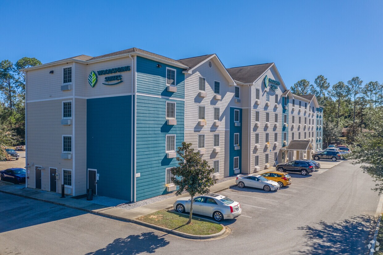 Extended Stay America Select Suites Apartments in Pensacola, FL