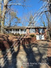 Building Photo - 536 Ferndale Rd