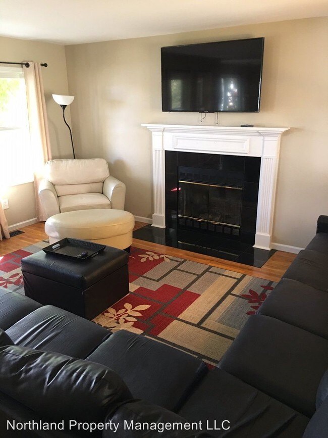 Foto del edificio - 292 N West Silver Lake Rd